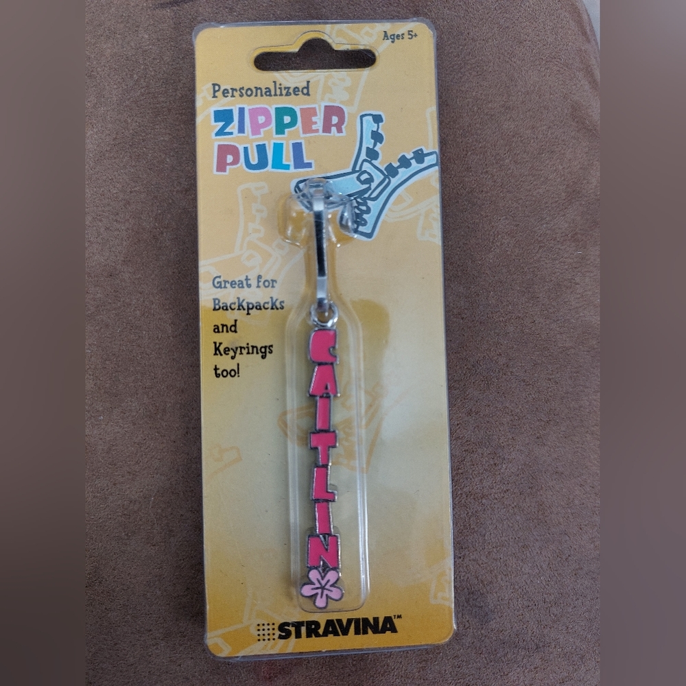 👝 Caitlin zipper pull